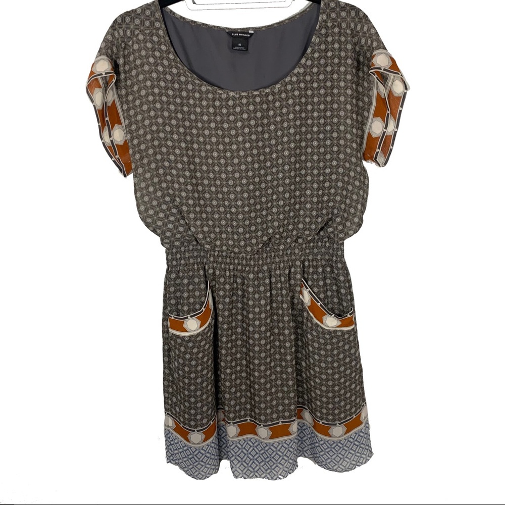 CLUB MONACO 100% SILK PATTERNED LINED DRESS 00